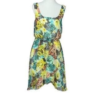 AUW Floral Hi/Low Size Medium Dress